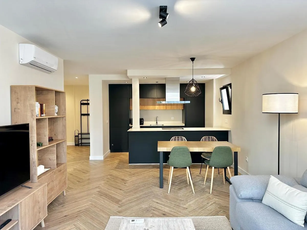 Newly Renovated Apartment In The Center Of Marbella - Eaw Homes